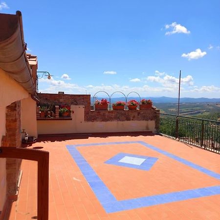 La Casa Del Gallo Radicondoli Luaran gambar