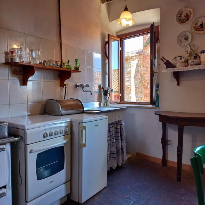 La Casa Del Gallo Radicondoli Luaran gambar