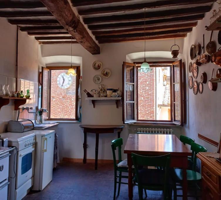 La Casa Del Gallo Radicondoli Luaran gambar