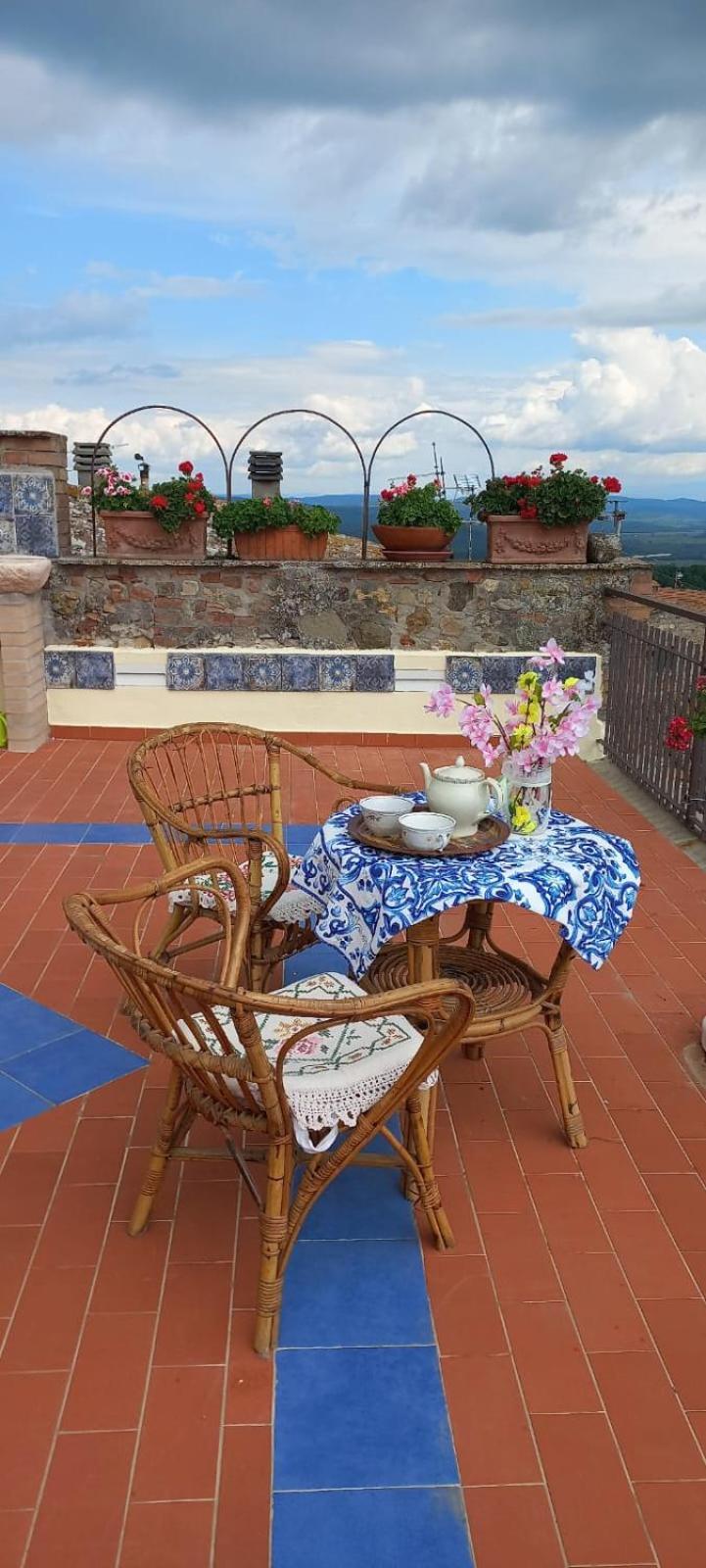 La Casa Del Gallo Radicondoli Luaran gambar